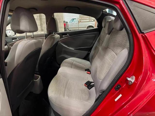 2017 Hyundai Accent SE