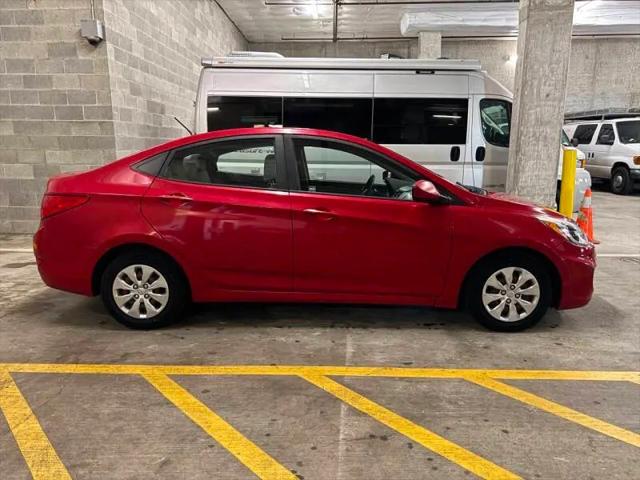 2017 Hyundai Accent SE