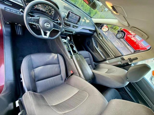 2024 Nissan Altima SV FWD