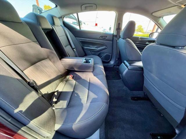 2024 Nissan Altima SV FWD