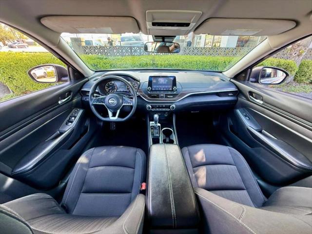 2024 Nissan Altima SV FWD