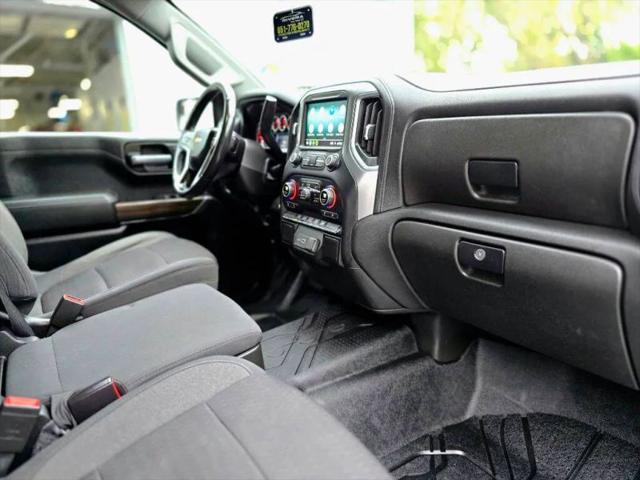 2021 Chevrolet Silverado 1500 4WD Crew Cab Short Bed LT