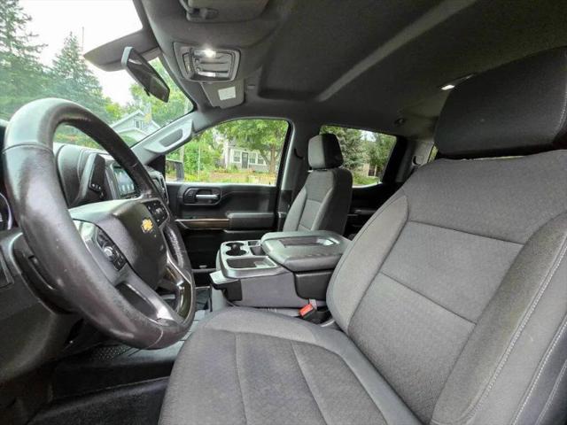 2021 Chevrolet Silverado 1500 4WD Crew Cab Short Bed LT