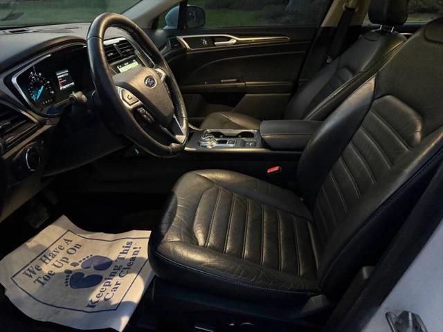 2018 Ford Fusion Hybrid SE
