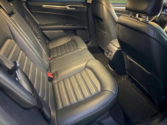 2018 Ford Fusion Hybrid SE