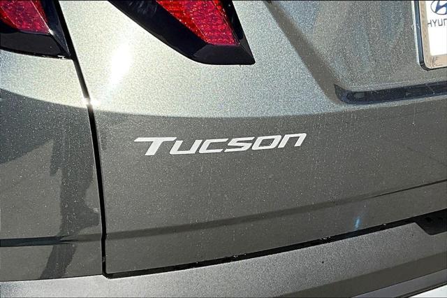 2026 Hyundai Tucson Hybrid SEL