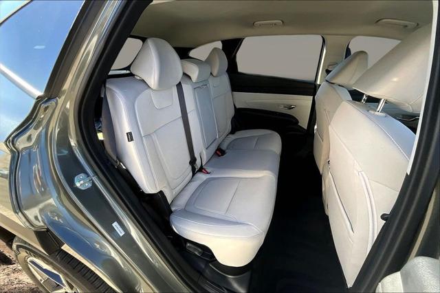 2026 Hyundai Tucson Hybrid SEL