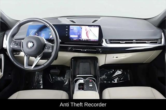 2025 BMW X2 xDrive28i