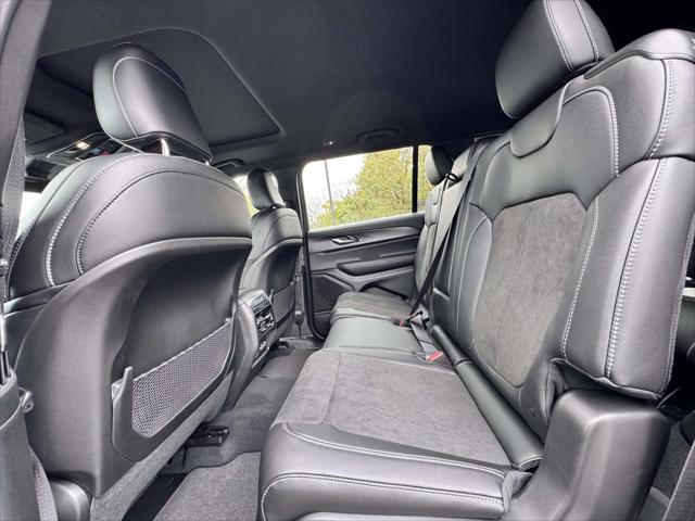 2025 Jeep Grand Cherokee L Altitude X 4x4