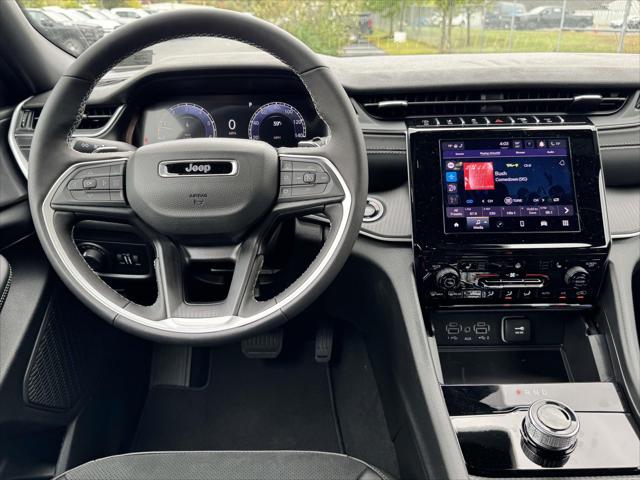 2025 Jeep Grand Cherokee L Altitude X 4x4