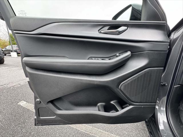 2025 Jeep Grand Cherokee L Altitude X 4x4