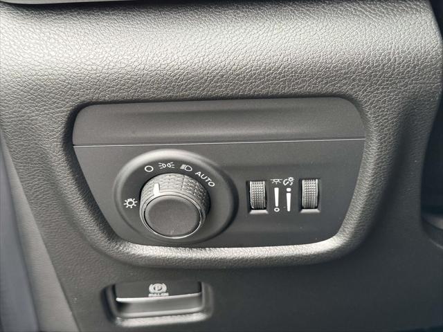 2025 Jeep Grand Cherokee L Altitude X 4x4