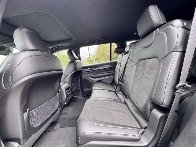 2025 Jeep Grand Cherokee L Altitude X 4x4