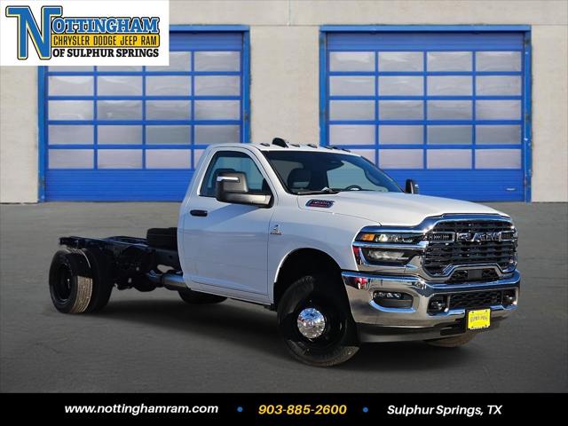 2026 RAM Ram 3500 Chassis Cab RAM 3500 TRADESMAN CHASSIS REGULAR CAB 4X4 84 CA 2026 RAM Ram 3500 Chassis Cab RAM 3500 TRADESMAN CHASSIS REGULAR CAB 4X4 84 CA