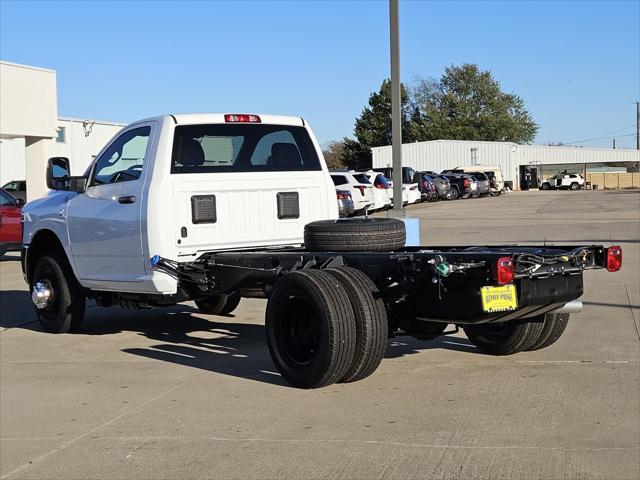 2026 RAM Ram 3500 Chassis Cab RAM 3500 TRADESMAN CHASSIS REGULAR CAB 4X4 84 CA 2026 RAM Ram 3500 Chassis Cab RAM 3500 TRADESMAN CHASSIS REGULAR CAB 4X4 84 CA