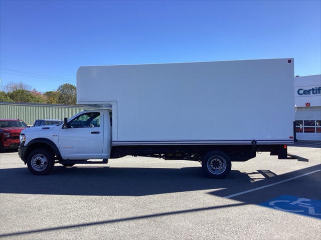 2022 RAM 4500 Chassis Tradesman/SLT