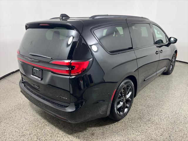 2026 Chrysler Pacifica PACIFICA LIMITED 2026 Chrysler Pacifica PACIFICA LIMITED