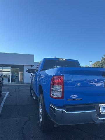 2021 RAM 2500 Big Horn Crew Cab 4x4 64 Box