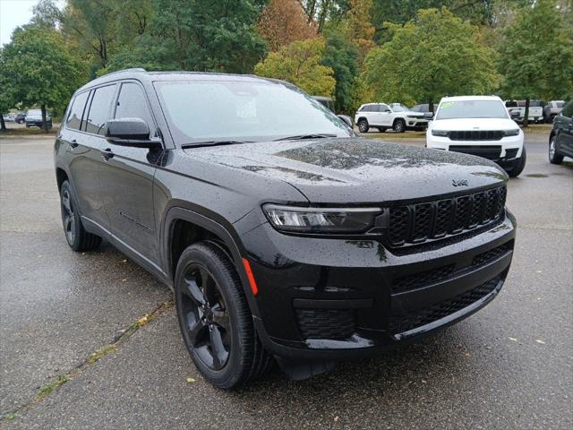 2023 Jeep Grand Cherokee L Altitude 4x4 2023 Jeep Grand Cherokee L Altitude 4x4