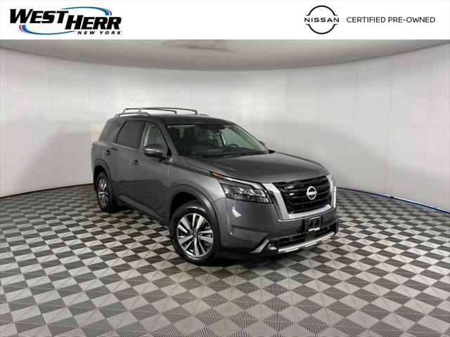 2025 Nissan Pathfinder SL 4WD