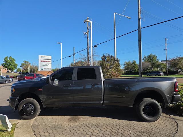 2024 RAM 3500 Laramie Crew Cab 4x4 8 Box 2024 RAM 3500 Laramie Crew Cab 4x4 8 Box