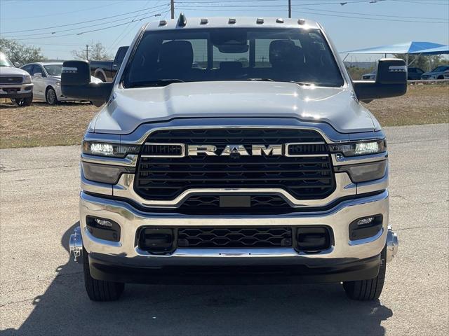 2025 RAM 3500 Tradesman Crew Cab 4x4 8 Box 2025 RAM 3500 Tradesman Crew Cab 4x4 8 Box