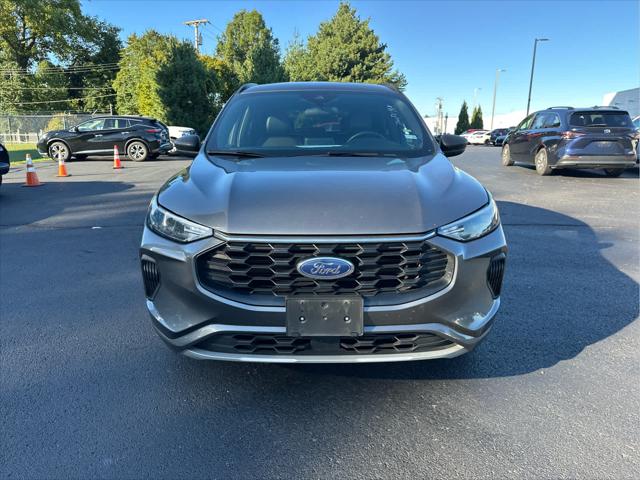 2024 Ford Escape ST-Line 2024 Ford Escape ST-Line