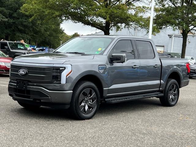 2024 Ford F-150 Lightning LARIAT 2024 Ford F-150 Lightning LARIAT