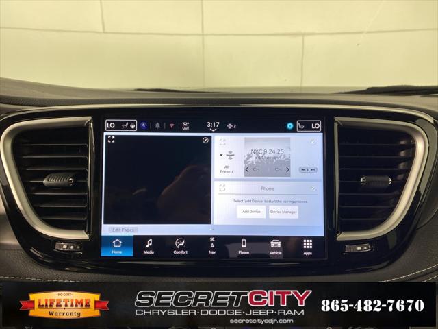 2026 Chrysler Pacifica Select