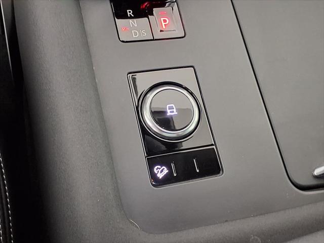 2023 Land Rover Discovery P360 HSE R-Dynamic