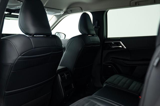 2025 Mitsubishi Outlander PHEV SE S-AWC