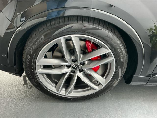2026 Audi Q7 Prestige 55 TFSI quattro tiptronic