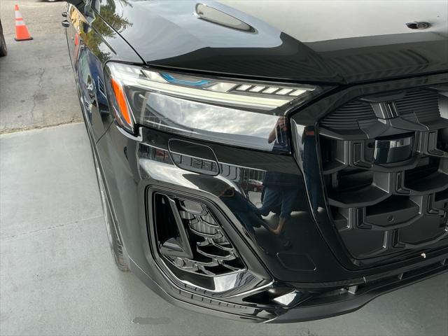 2026 Audi Q7 Prestige 55 TFSI quattro tiptronic
