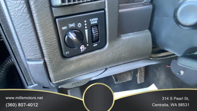 2002 Dodge Ram 1500 Short Bed