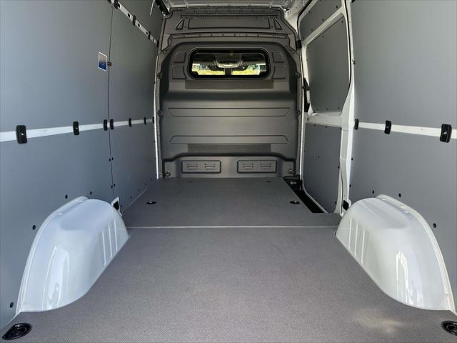 2026 Mercedes-Benz Sprinter Crew Van Standard Roof 4-Cyl Diesel