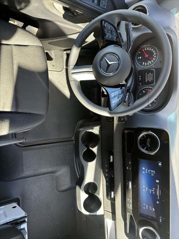 2026 Mercedes-Benz Sprinter Crew Van Standard Roof 4-Cyl Diesel