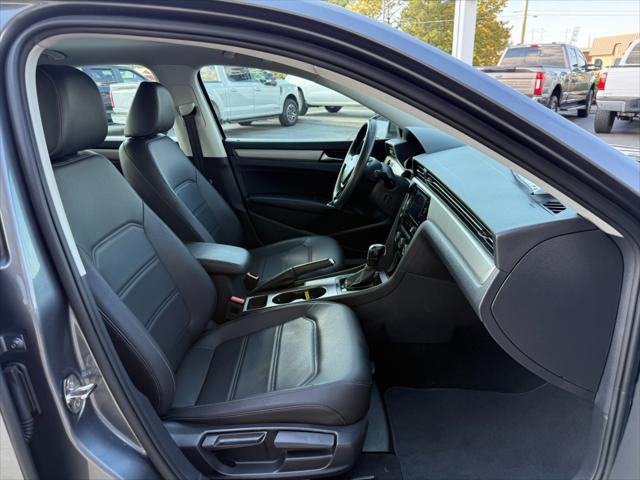 2021 Volkswagen Passat 2.0T SE