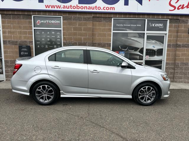 2020 Chevrolet Sonic FWD Sedan LT
