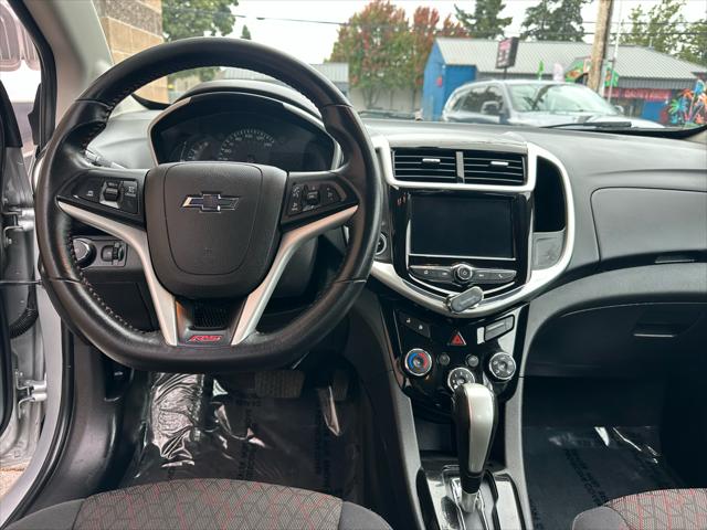2020 Chevrolet Sonic FWD Sedan LT
