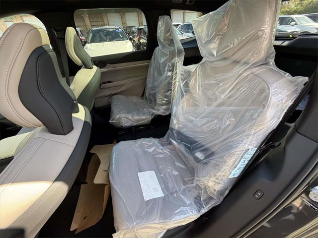 2025 Volvo X 90 Plus, Twin Motor Performance, Fully electric, 6 Seats