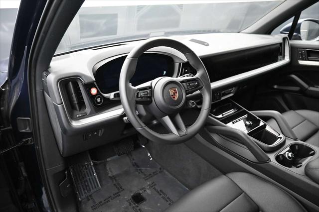 2025 Porsche Cayenne AWD