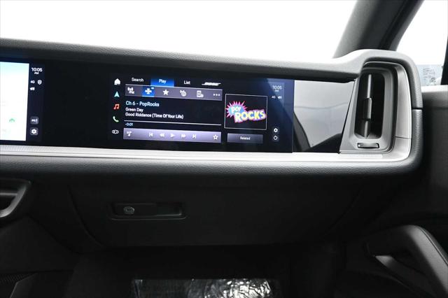 2025 Porsche Cayenne AWD