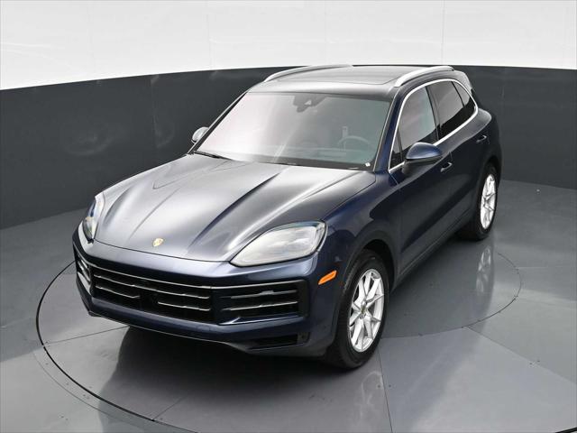 2025 Porsche Cayenne AWD