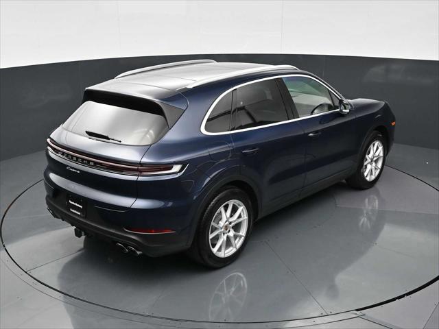 2025 Porsche Cayenne AWD