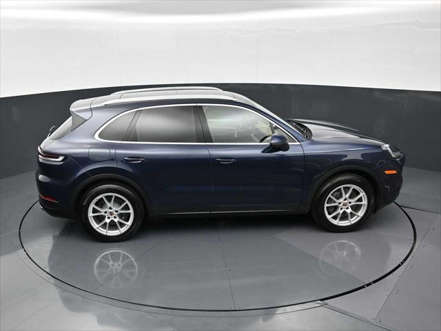 2025 Porsche Cayenne AWD
