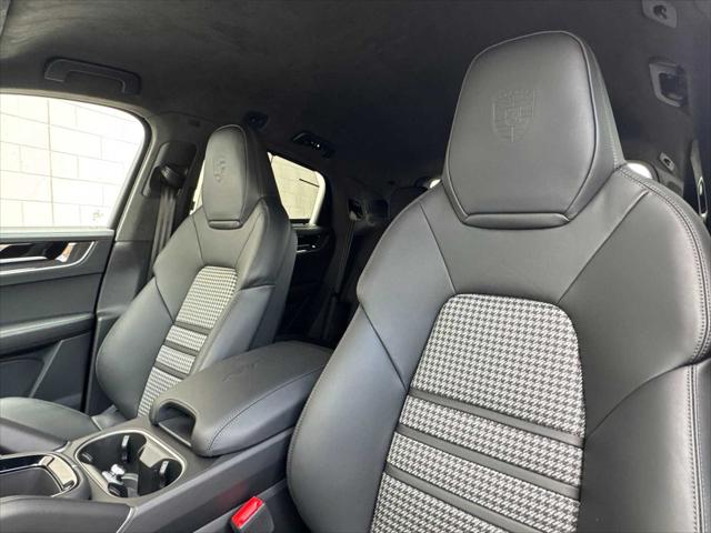 2026 Porsche Cayenne GTS
