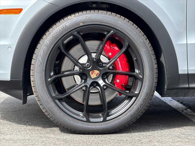 2026 Porsche Cayenne GTS