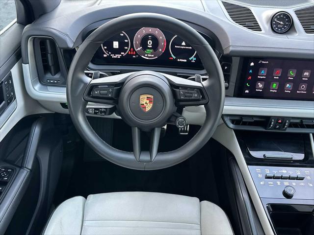 2024 Porsche Cayenne E-Hybrid S