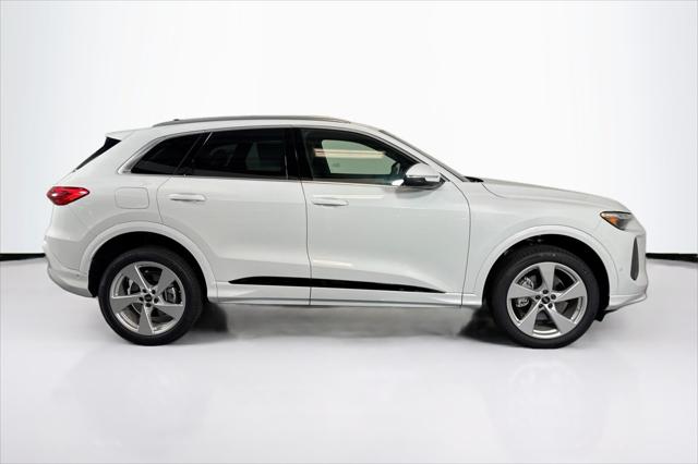 2025 Audi Q5 Premium Plus TFSI quattro S tronic