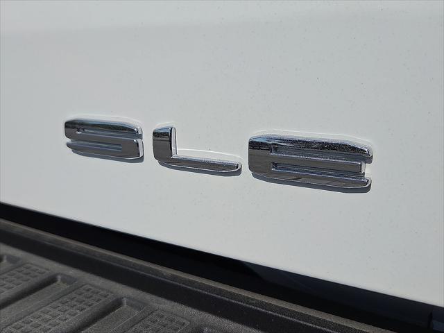 2026 GMC Sierra 1500 Double Cab, Standard Bed, SLE, 4WD
